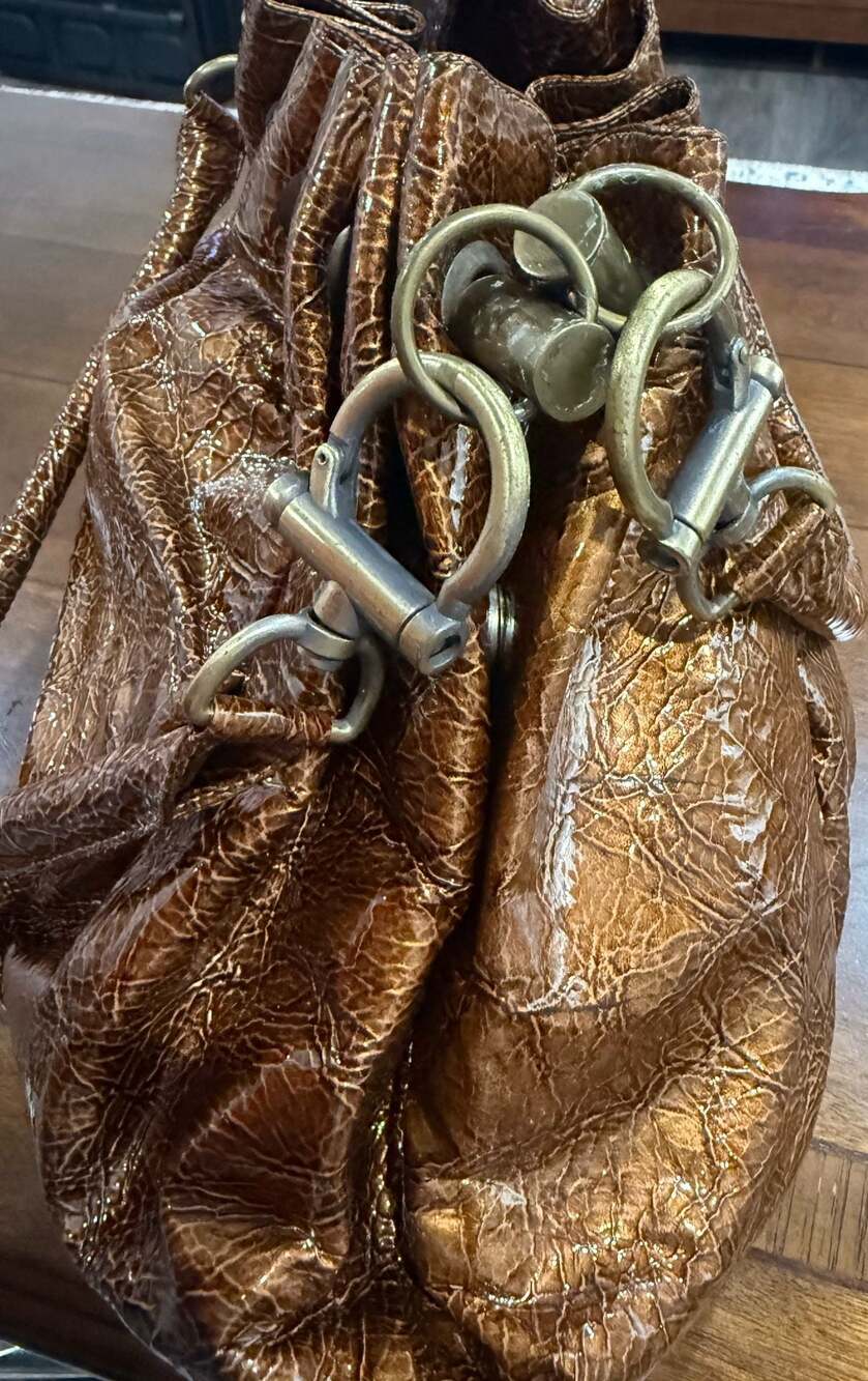 Y2K Vicky Tcherassi Brown Crinkle Patent Leather Drawstring Bucket Shoulder Bag - Picture 3 of 7